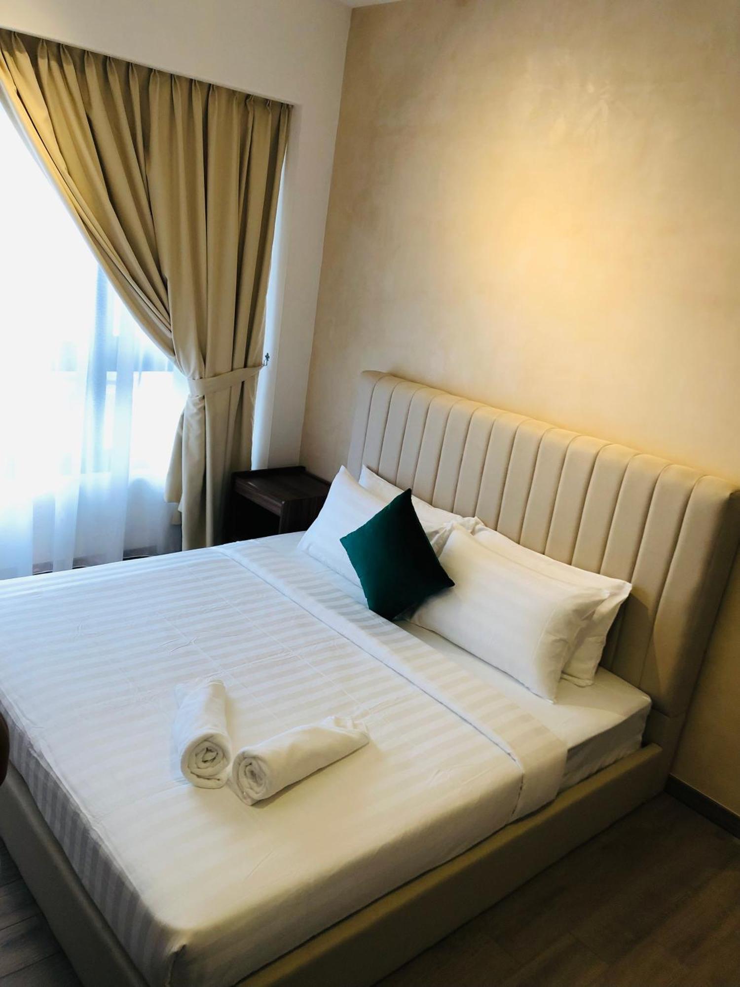 8 Kia Peng Suites Klcc By Luna Kuala Lumpur Eksteriør billede