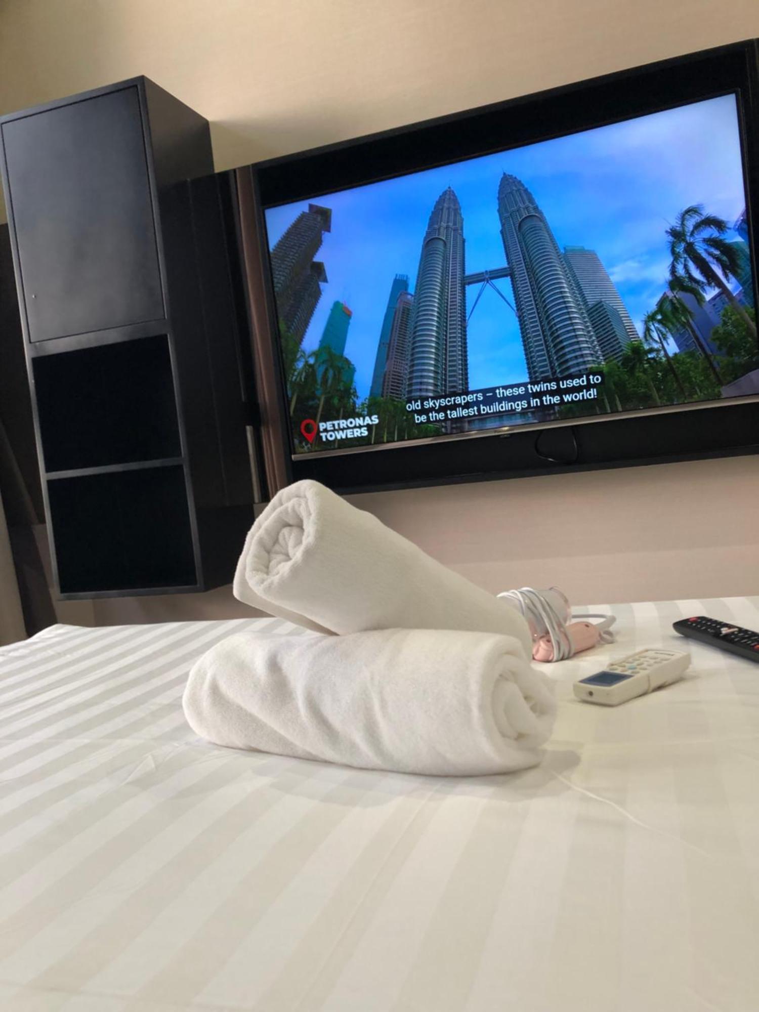8 Kia Peng Suites Klcc By Luna Kuala Lumpur Eksteriør billede