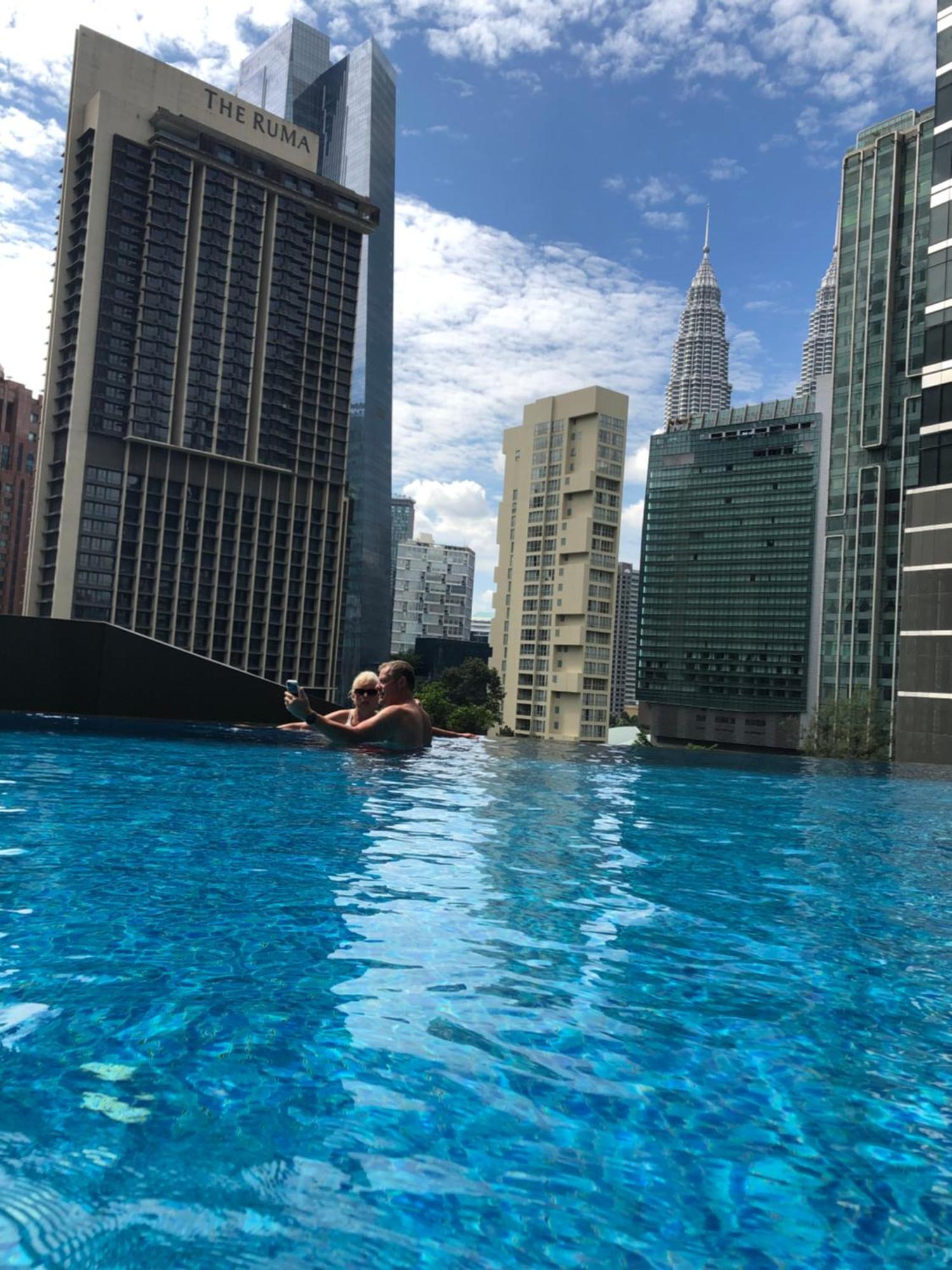 8 Kia Peng Suites Klcc By Luna Kuala Lumpur Eksteriør billede