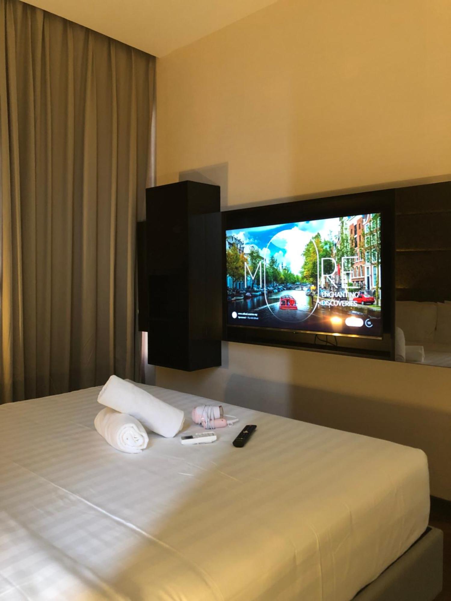 8 Kia Peng Suites Klcc By Luna Kuala Lumpur Eksteriør billede