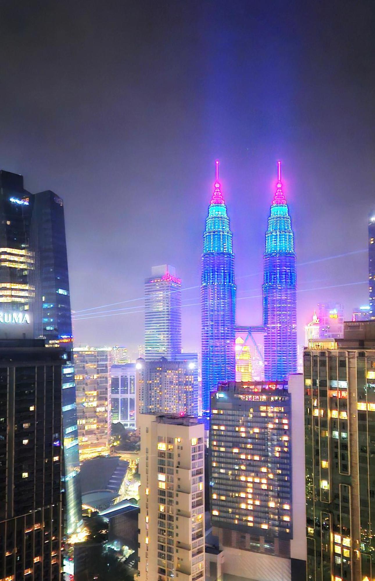 8 Kia Peng Suites Klcc By Luna Kuala Lumpur Eksteriør billede